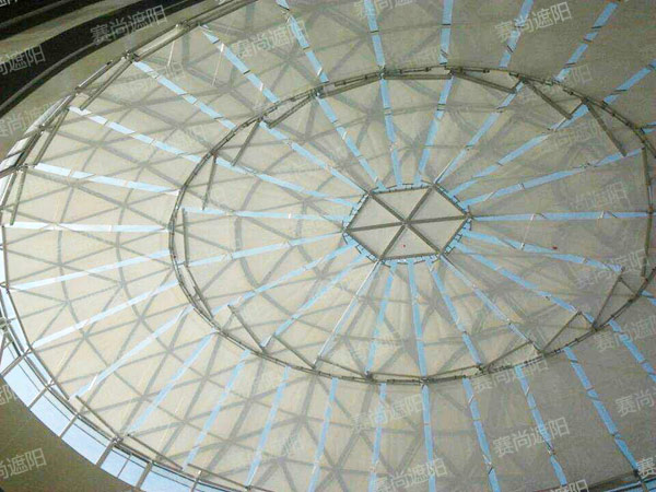 山東無棣圣豪購物廣場頂棚遮陽
