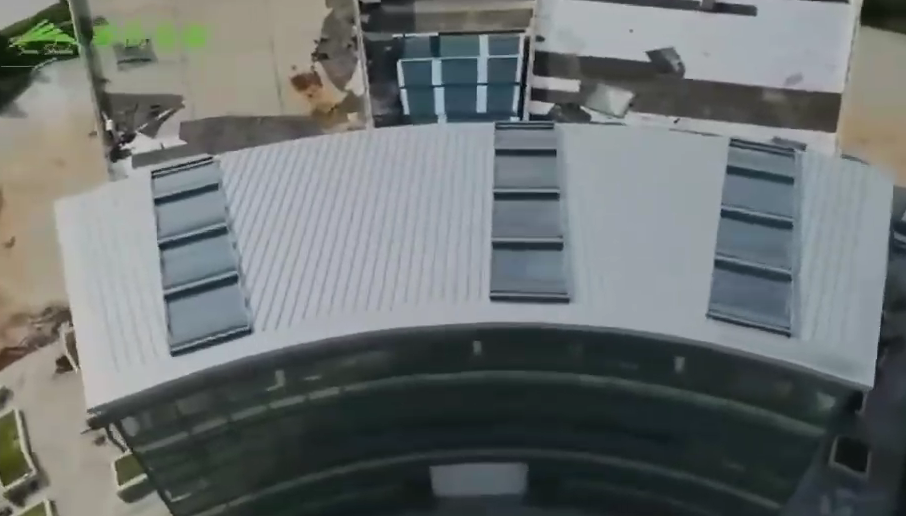 山東藝術(shù)學(xué)院圖書(shū)館美術(shù)館戶外可調(diào)光百葉工程