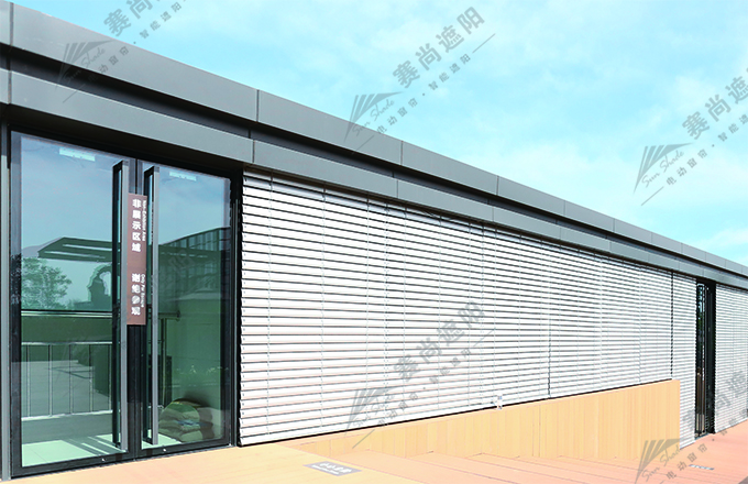 戶外電動百葉簾實景圖 戶外電動百葉簾實景圖