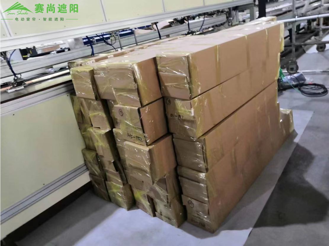 圖：防風卷簾打包完成